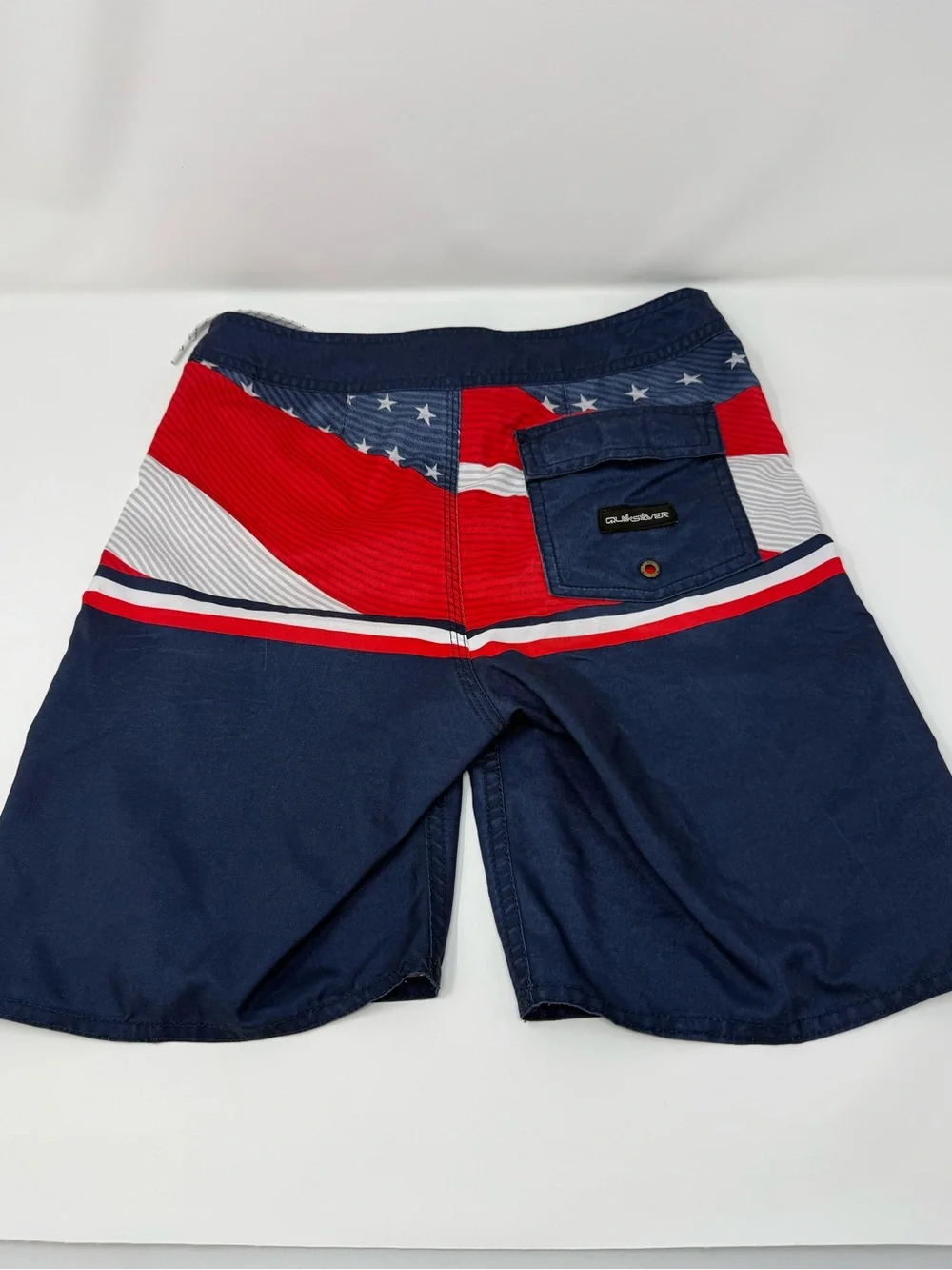 Quiksilver Men's Navy and Red American Flag Boardshorts